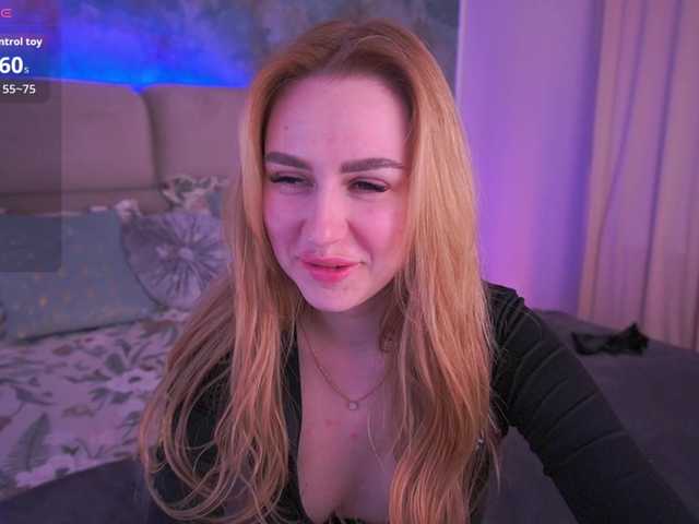 DivineJass's BongaCams show and profile