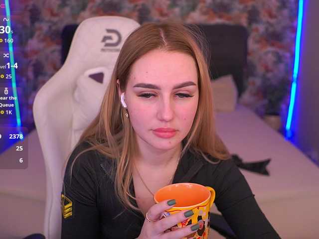 DivineJass's BongaCams show and profile