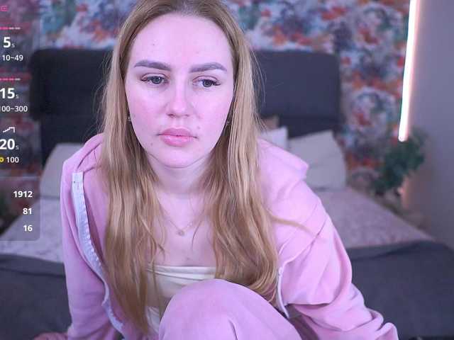 DivineJass's BongaCams show and profile