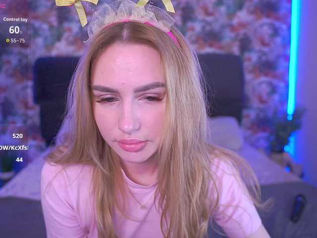 DivineJass's BongaCams show and profile