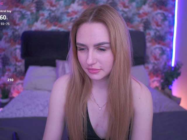 DivineJass's BongaCams show and profile