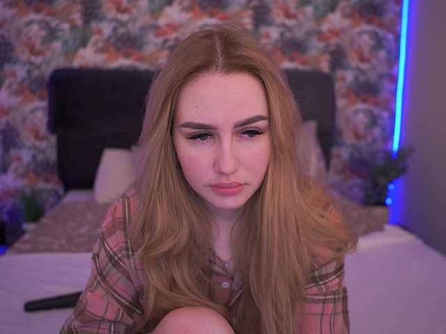 DivineJass's BongaCams show and profile