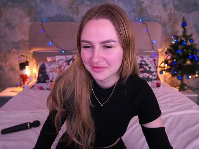 DivineJass's BongaCams show and profile