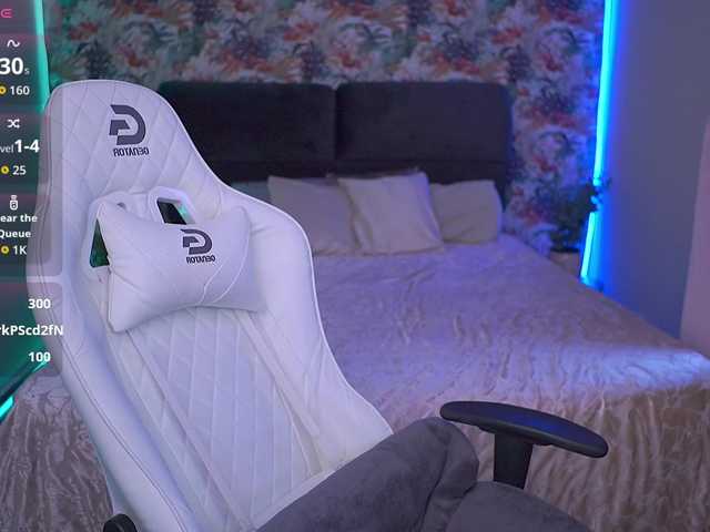 DivineJass's BongaCams show and profile