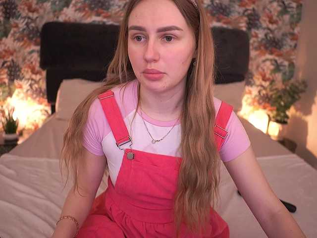 DivineJass's BongaCams show and profile