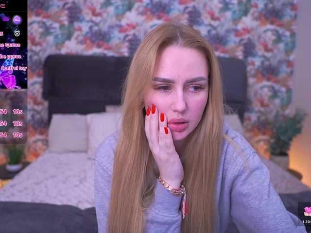 DivineJass's BongaCams show and profile