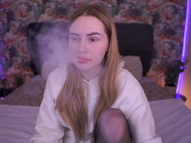 DivineJass's BongaCams show and profile