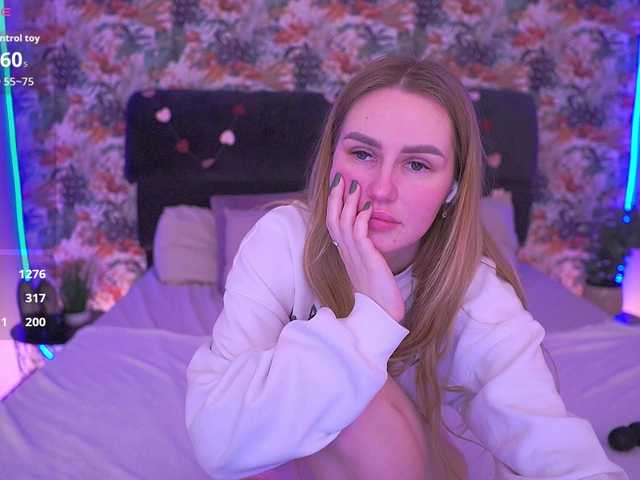 DivineJass's BongaCams show and profile