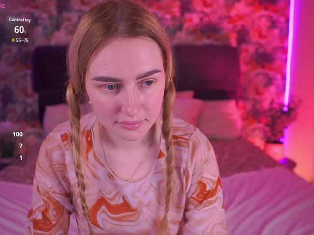 DivineJass's BongaCams show and profile