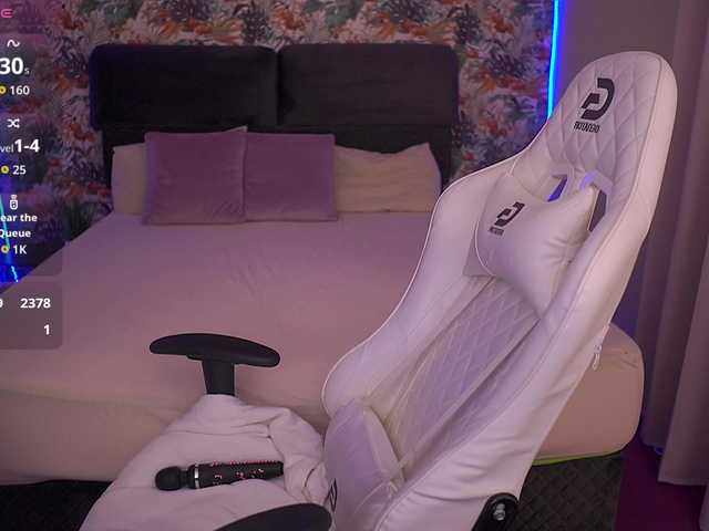 DivineJass's BongaCams show and profile