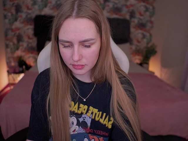 DivineJass's BongaCams show and profile