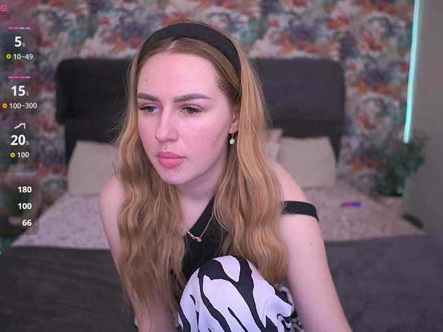 DivineJass's BongaCams show and profile