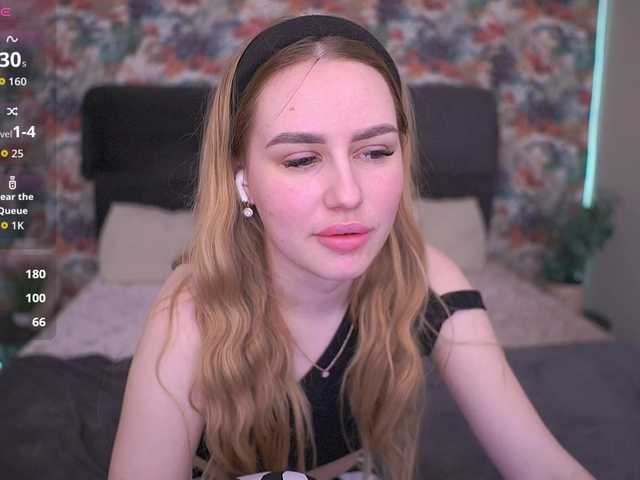 DivineJass's BongaCams show and profile