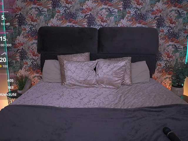 DivineJass's BongaCams show and profile