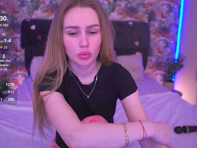 DivineJass Live Webcam on BongaCams