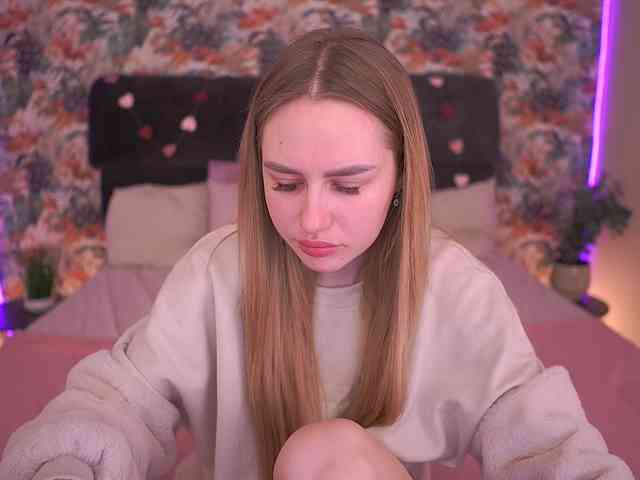 DivineJass Live Webcam on BongaCams