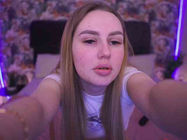 DivineJass webcam