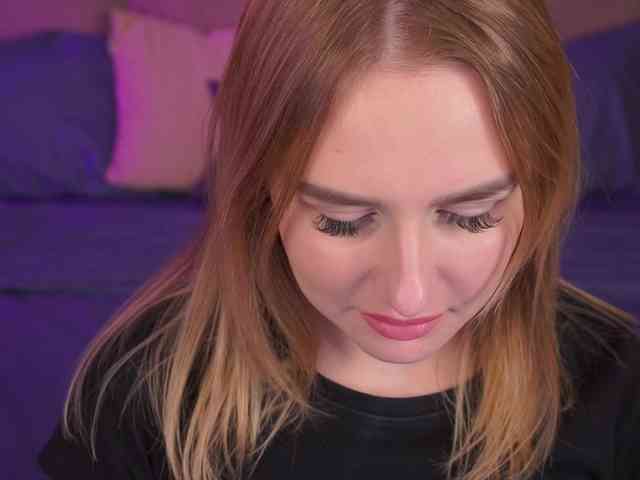 DivineJass webcam