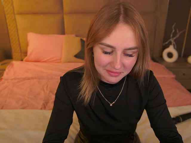 DivineJass webcam