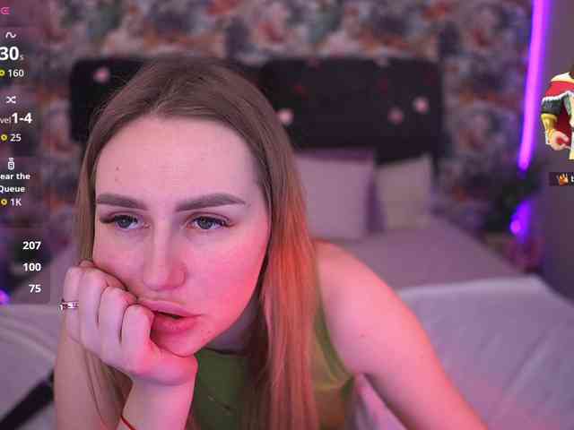 DivineJass webcam