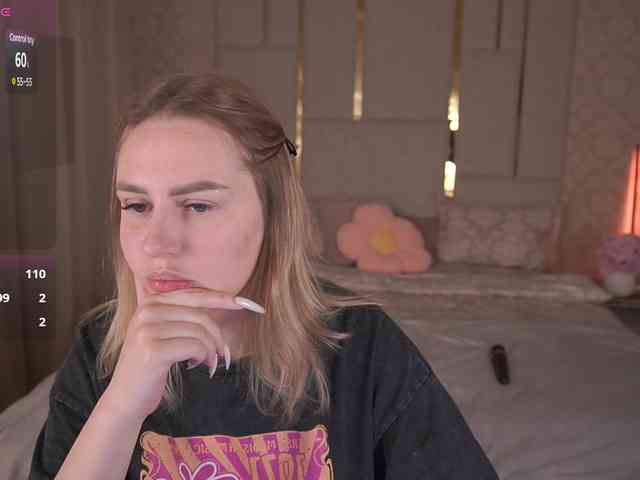 DivineJass webcam