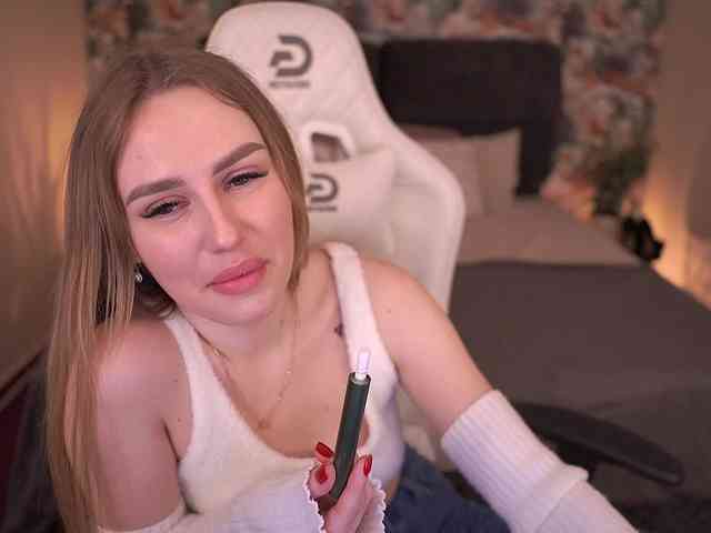 DivineJass webcam