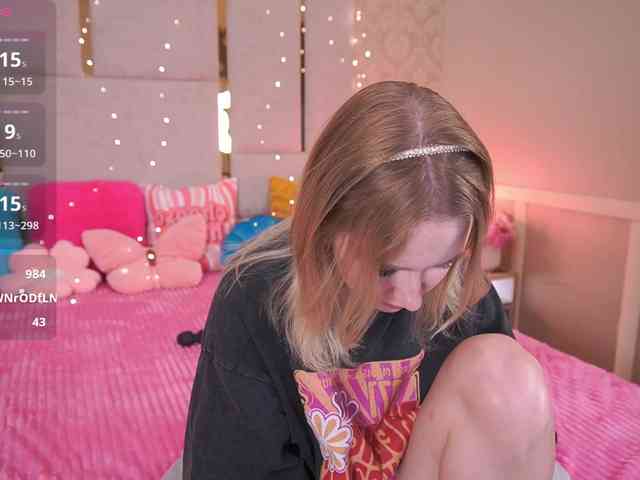 DivineJass webcam