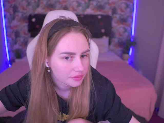 DivineJass webcam