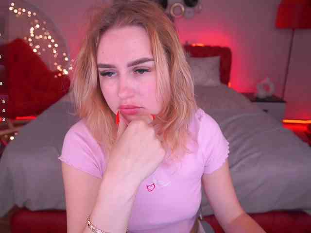 DivineJass webcam