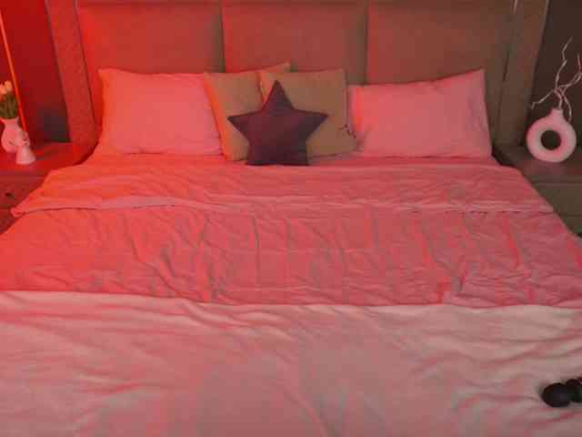 DivineJass webcam