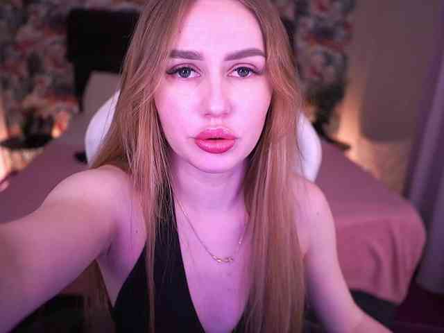 DivineJass webcam