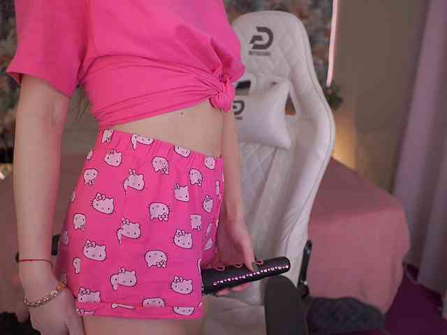 DivineJass webcam