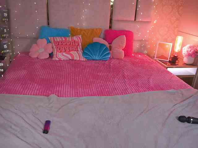 free live chat DivineJass