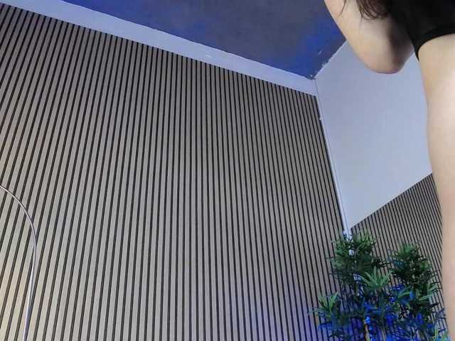 ErikaRosse's BongaCams show and profile