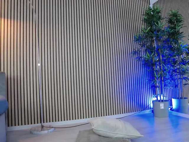 ErikaRosse live cam profile