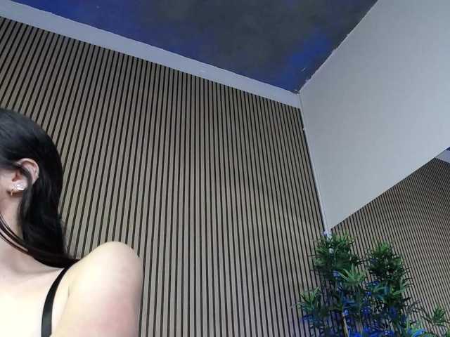 ErikaRosse's BongaCams show and profile