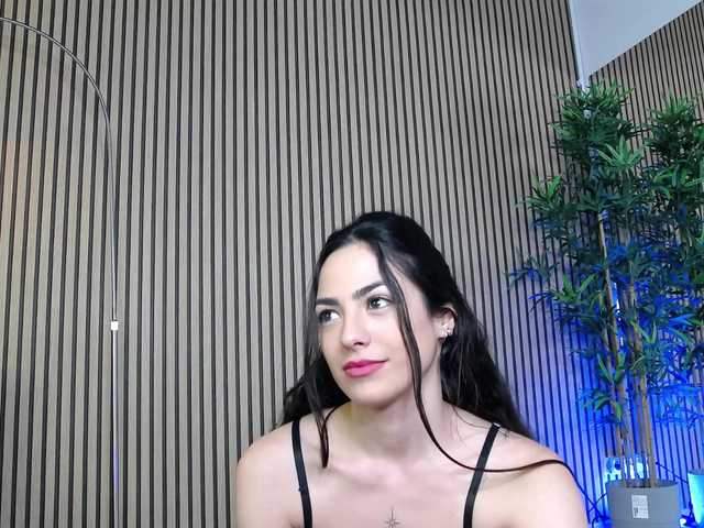 ErikaRosse's BongaCams show and profile