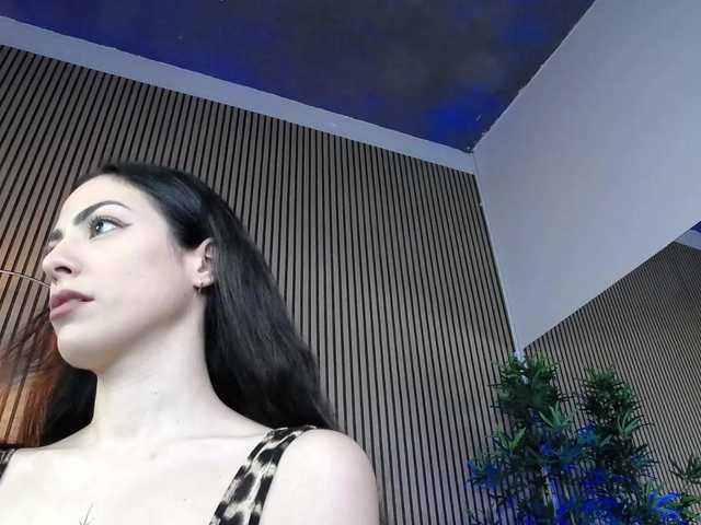 ErikaRosse's BongaCams show and profile