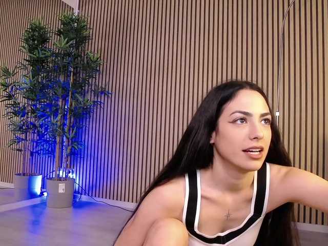 ErikaRosse's BongaCams show and profile