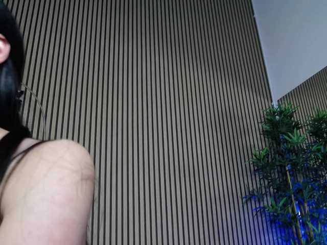 ErikaRosse's BongaCams show and profile