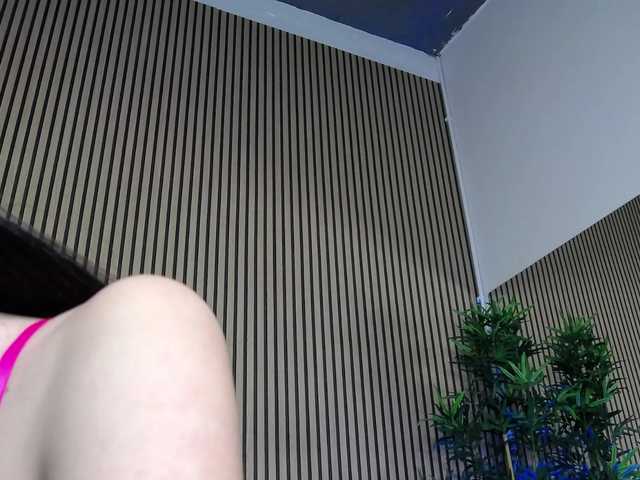 ErikaRosse's BongaCams show and profile