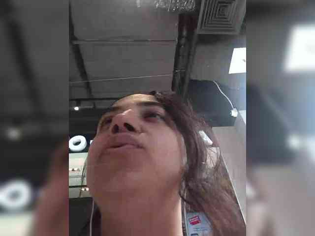 Mmmmmya webcam