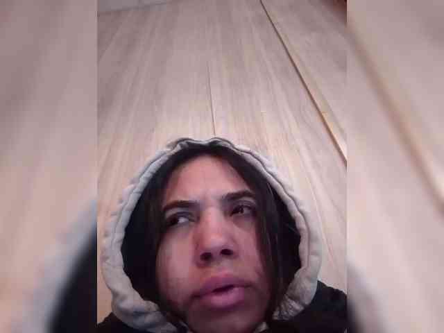 Mmmmmya webcam