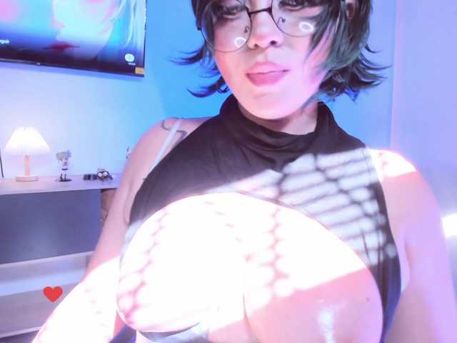 Lilith-asami's BongaCams show and profile