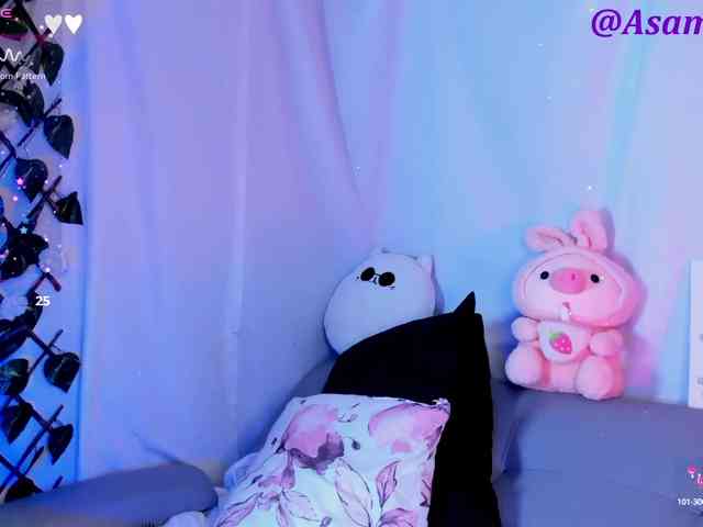 Lilith-asami webcam