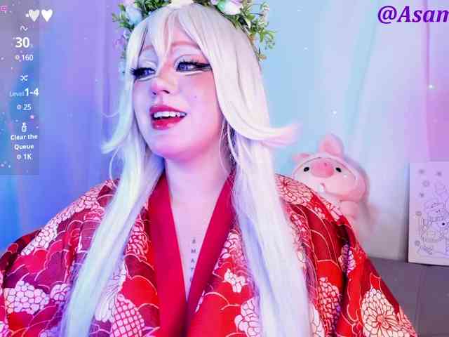 Lilith-asami webcam