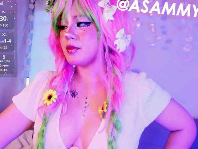 Lilith-asami webcam