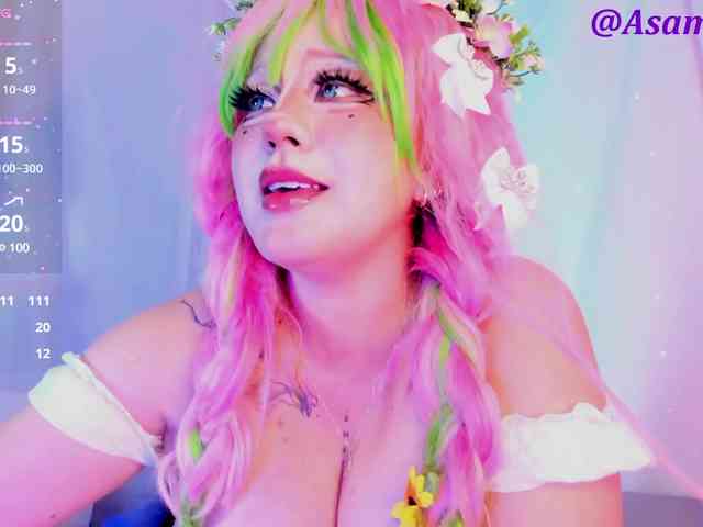 Lilith-asami webcam