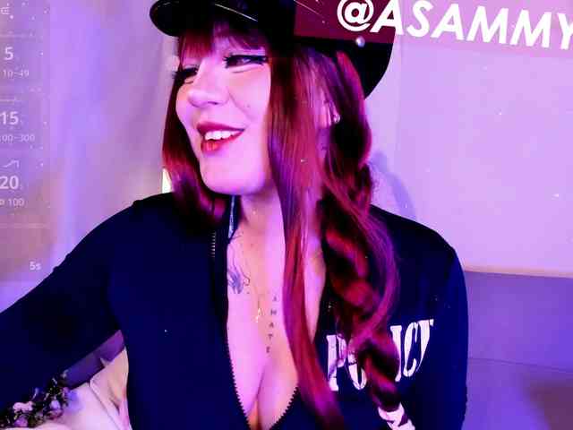 Lilith-asami webcam