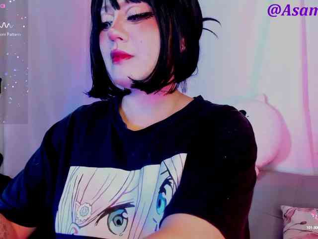 Lilith-asami webcam